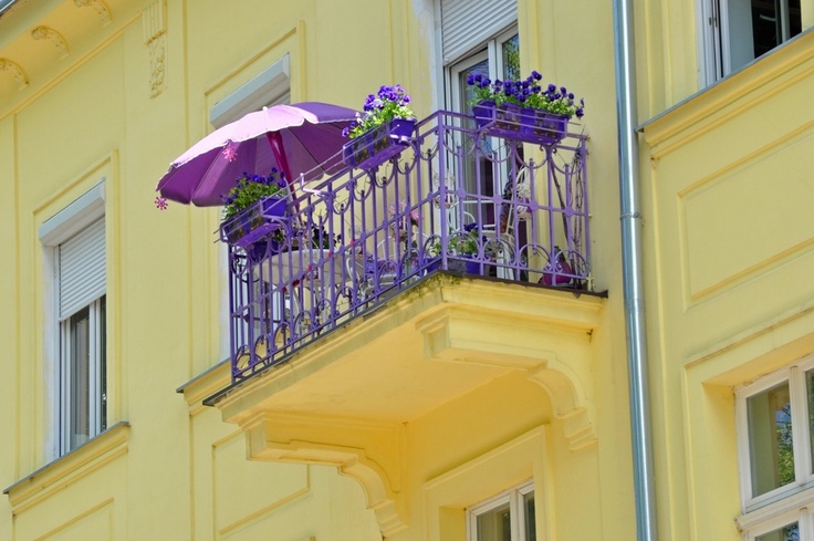 Balcone piccolo in città