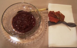 BUDINO ALL'UVA CON DECORAZIONI AUTUNNALI