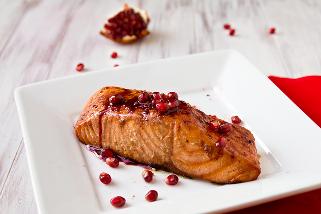 Salmone con melograno