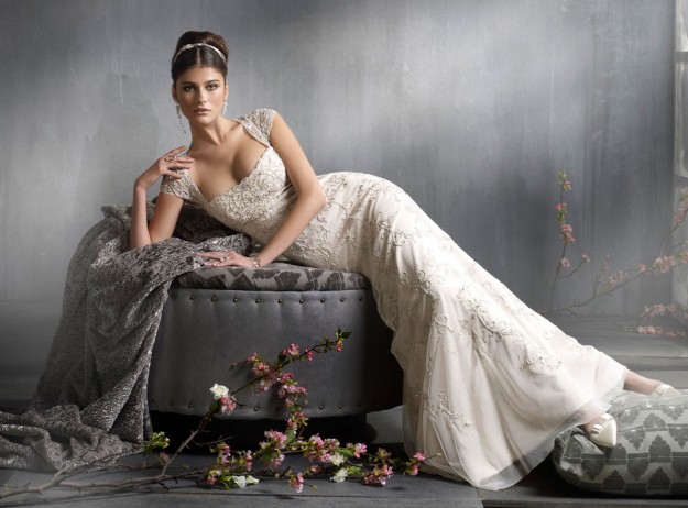 Abiti da sposa minimal chic 2014