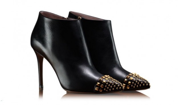 Stivaletti con le borchie Gucci