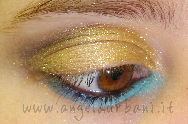 Make up  per esaltare l'abbronzatura