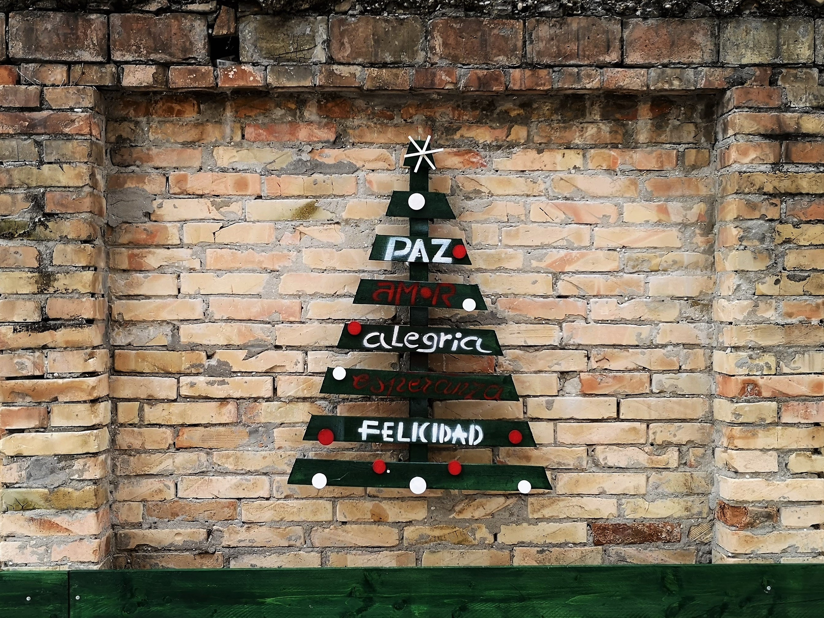 Alberi di Natale da muro