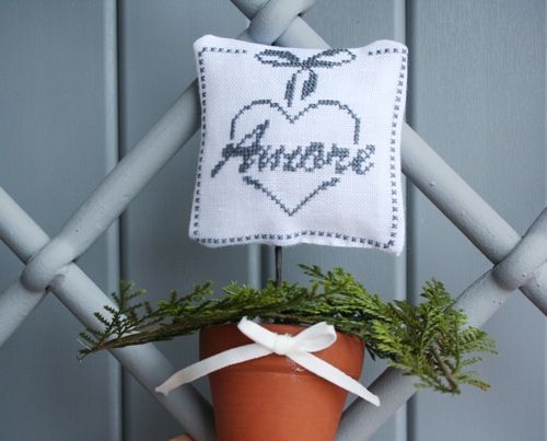 cuore_san_valentino_punto_croce