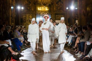 Vestito da sposa con pantalone