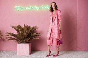 Look rosa Patrizia Pepe