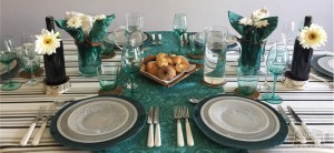 21Lookperlatavola-tavola primavera-margherite-tablesetting completo-IMG_0355-1000px+firma