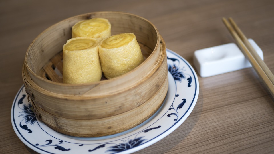 Dietetica, saporita, innovativa: è la cottura con la vaporiera di bamboo: a scuola di cucina e impariamo a cucinare con questo tipo di vaporiera.