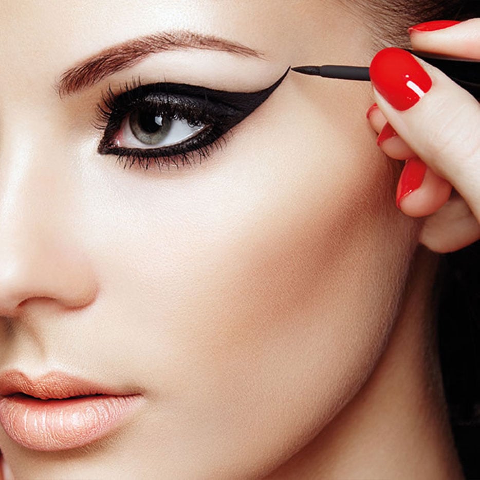 eyeliner 1
