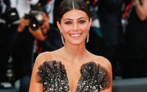 Alessandra Mastronardi madrina elegantissima alla 76esima mostra del Cinema di Venezia