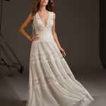 Abito da sposa romantico in chiffon con gonna svasata - Pronovias Vintage
