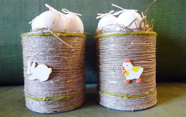 Decorazione uova pasquali in barattolo