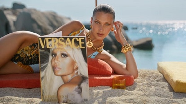 Profumo Dylan Turquise e Dylan Blue firmato Versace