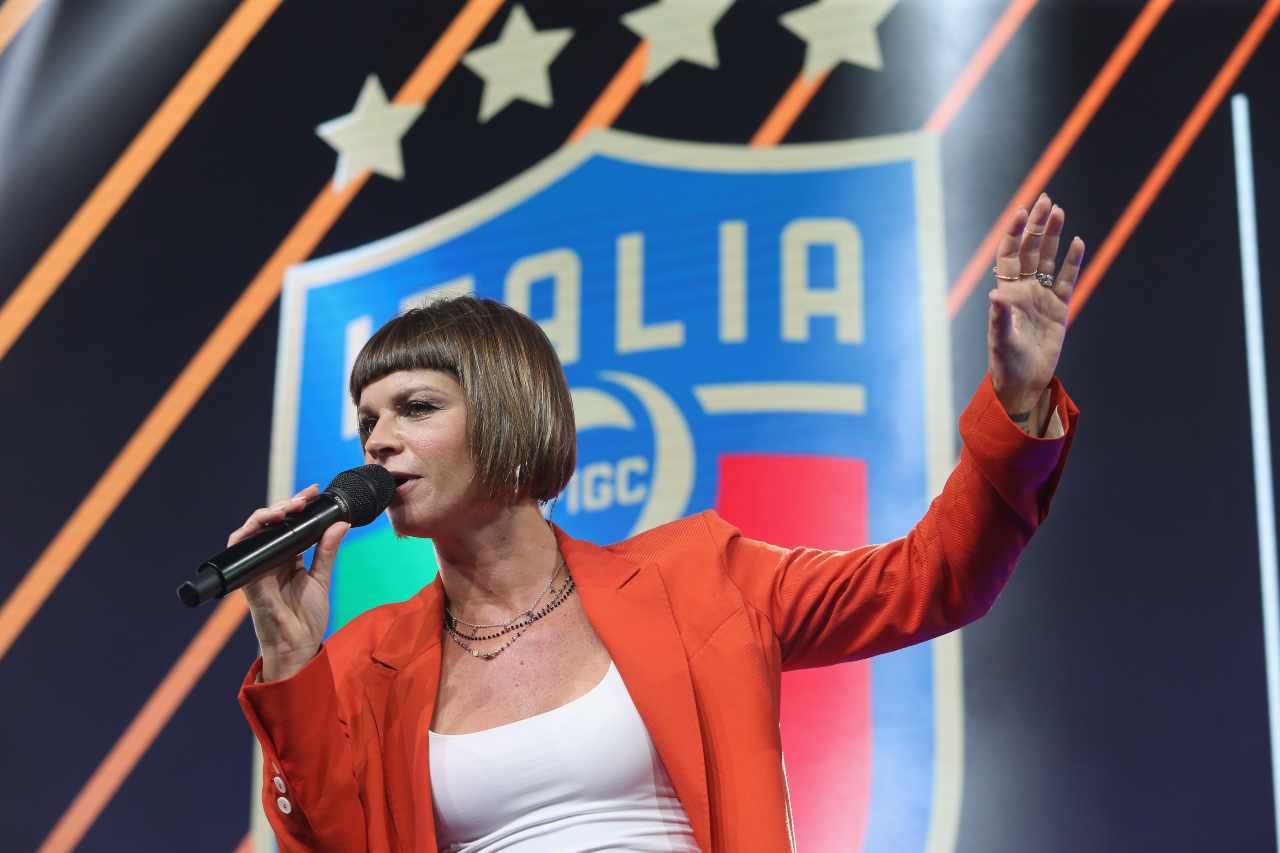 Alessandra Amoroso si prepara per San Siro: “So di meritarlo”(VIDEO)