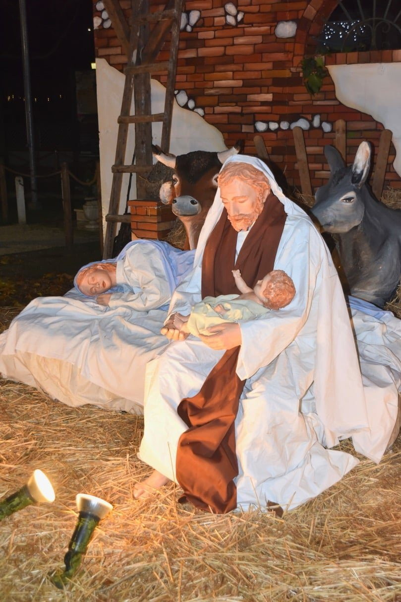 070412742-cfd12138-616b-43fc-b369-390b3e45a052