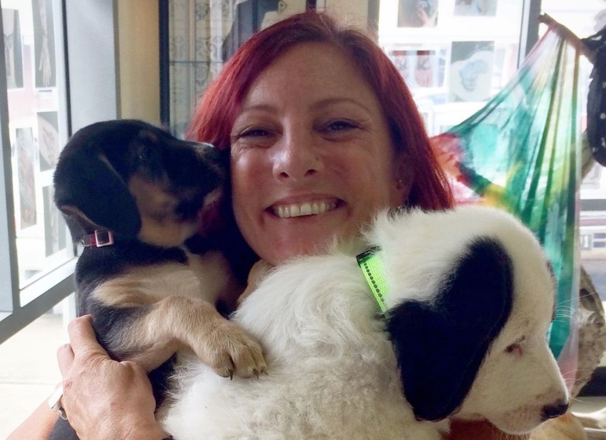 "Stava vivendo il suo sogno": Angela è morta cercando di salvare i suoi cani