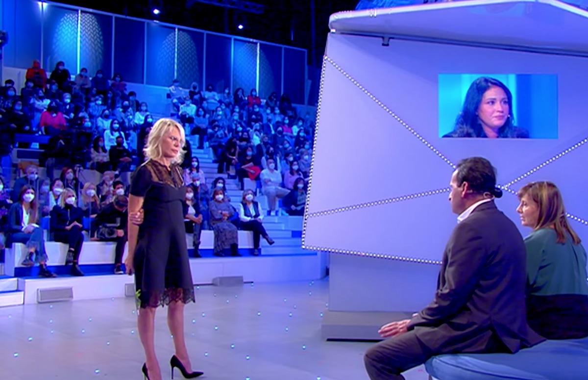 C'è Posta per Te: Emad ha perdonato Vivienne? Cosa è successo dopo la puntata