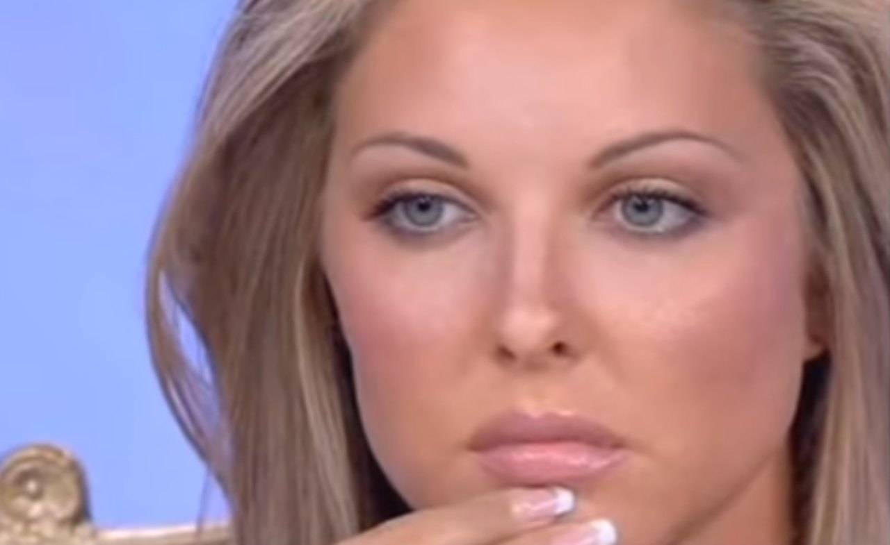 Angela Artosin, ex tronista di Uomini e Donne.