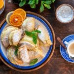 Sochniki (Süsses Gebäck mit Zitrus-Frischkäsecreme, Russland)