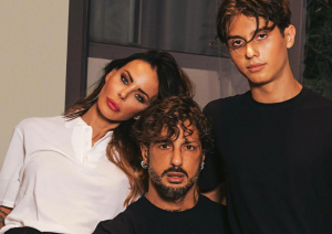 Nina Moric, Fabrizio Corona e Carlos Corona.