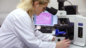 Scienziati contro il cancro.