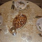 Centrotavola con conchiglie dorate