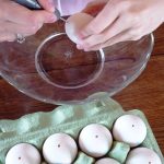 Come decorare uova pasquali e barattoli per creare delle originali decorazioni pasquali