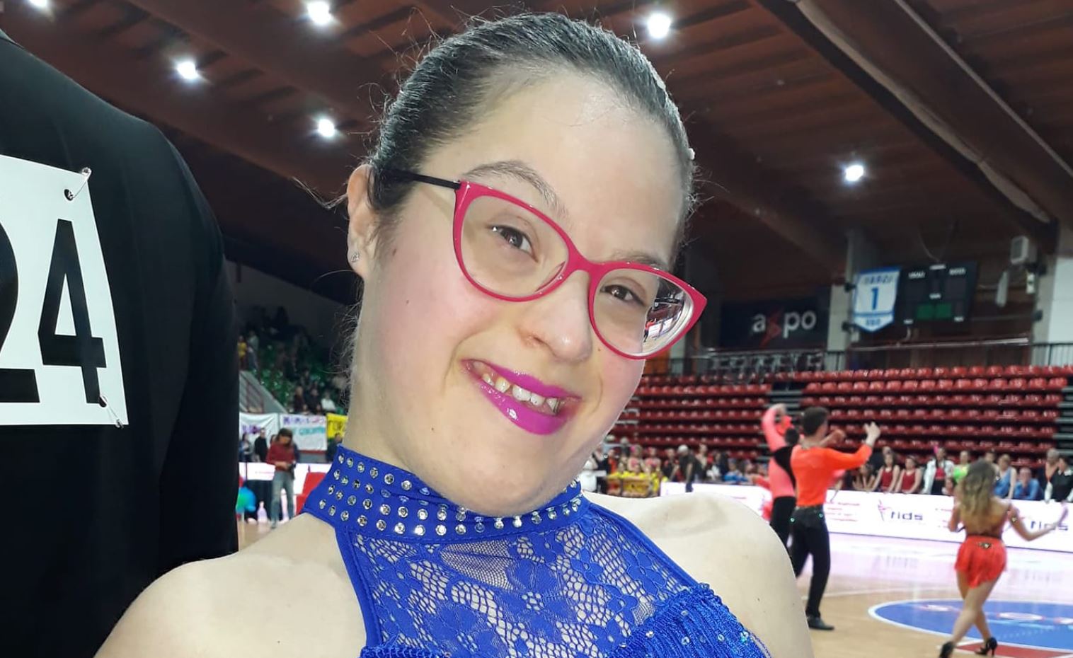 Forza Giada! La ballerina con sindrome di Down risponde agli haters che la insultano sui social: "Stop ai bulli"