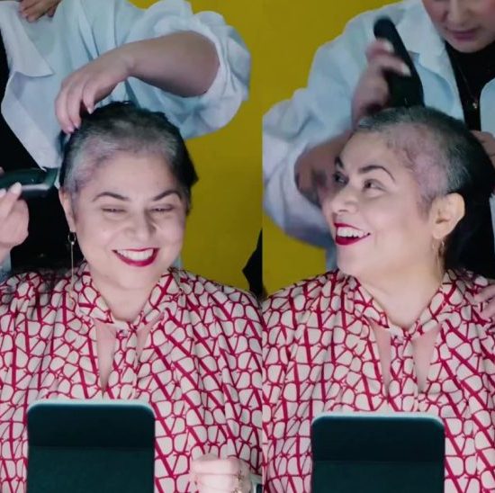 Michela Murgia si rasa per il cancro: "La sardità dei miei capelli ha ceduto, è caduto il primo ciuffo"