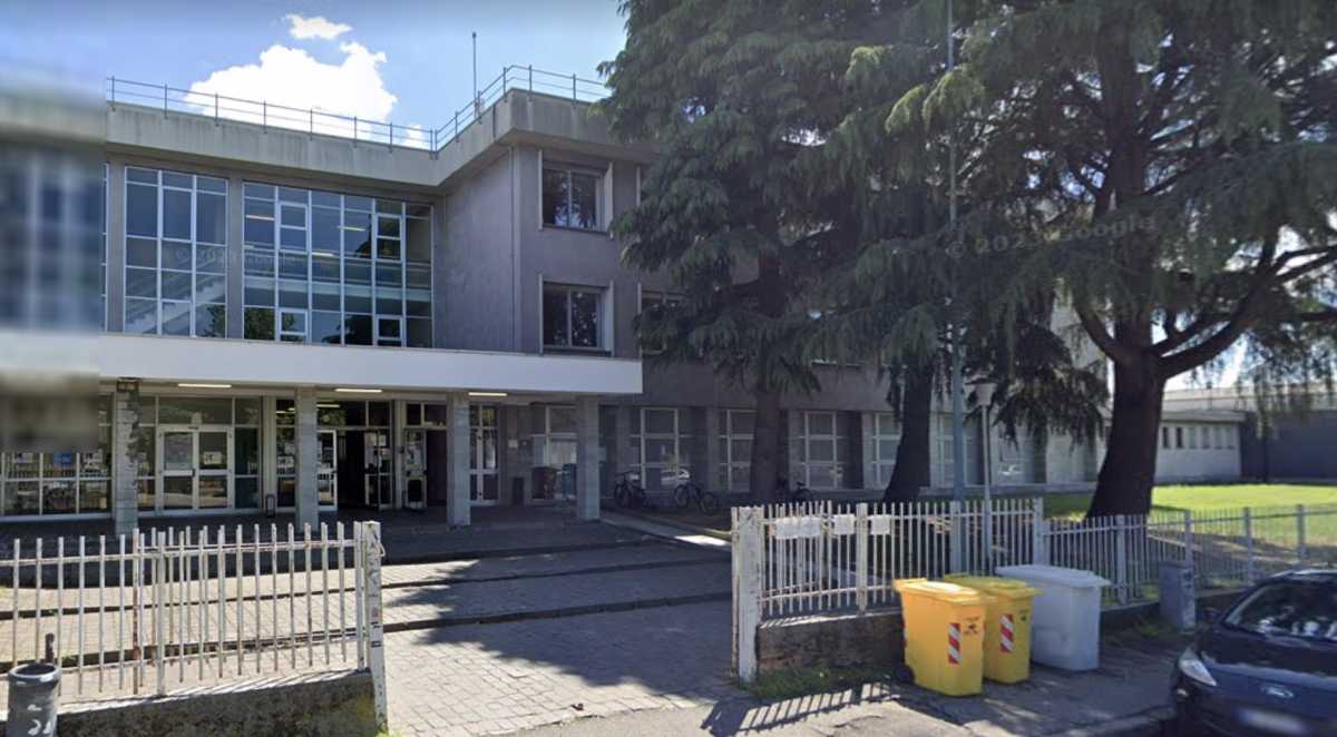 Scuola di Abbiategrasso (Milano).