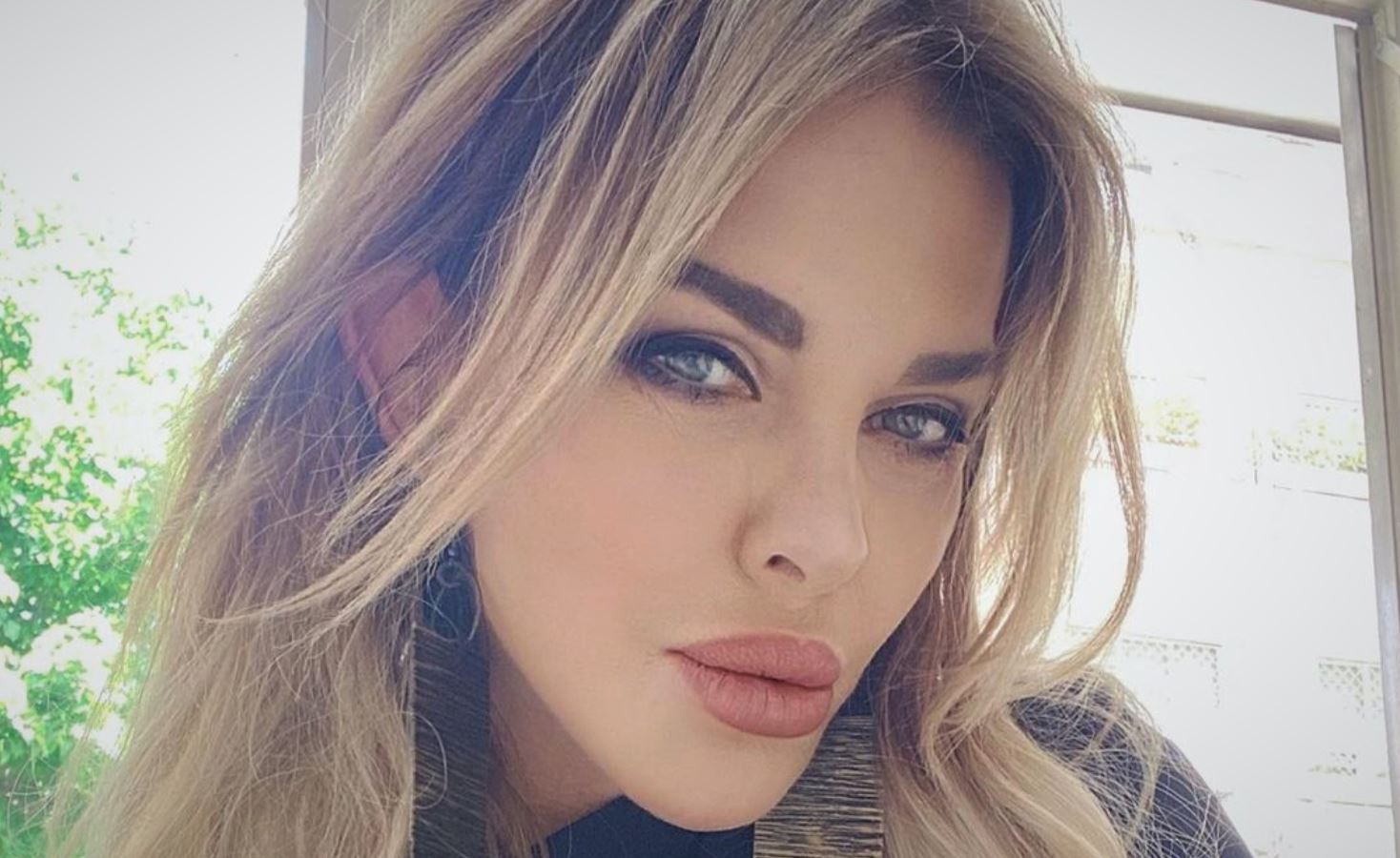 Alba Parietti: "La vanità è un mio difetto, ma la ostento. Con Franco Oppini feci la ruba-mariti"