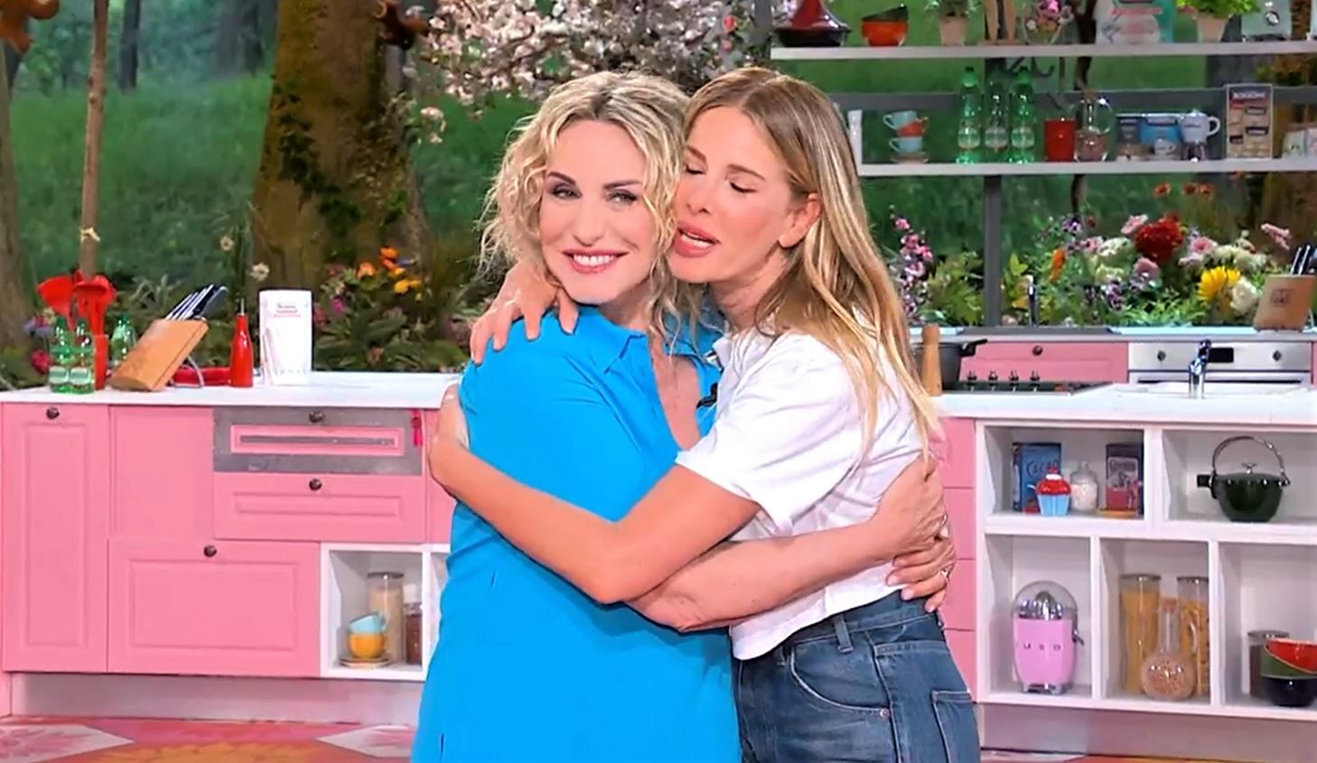 Antonella Clerici torna in tv: "Ho avuto un crollo psicofisico, l'età si sente"