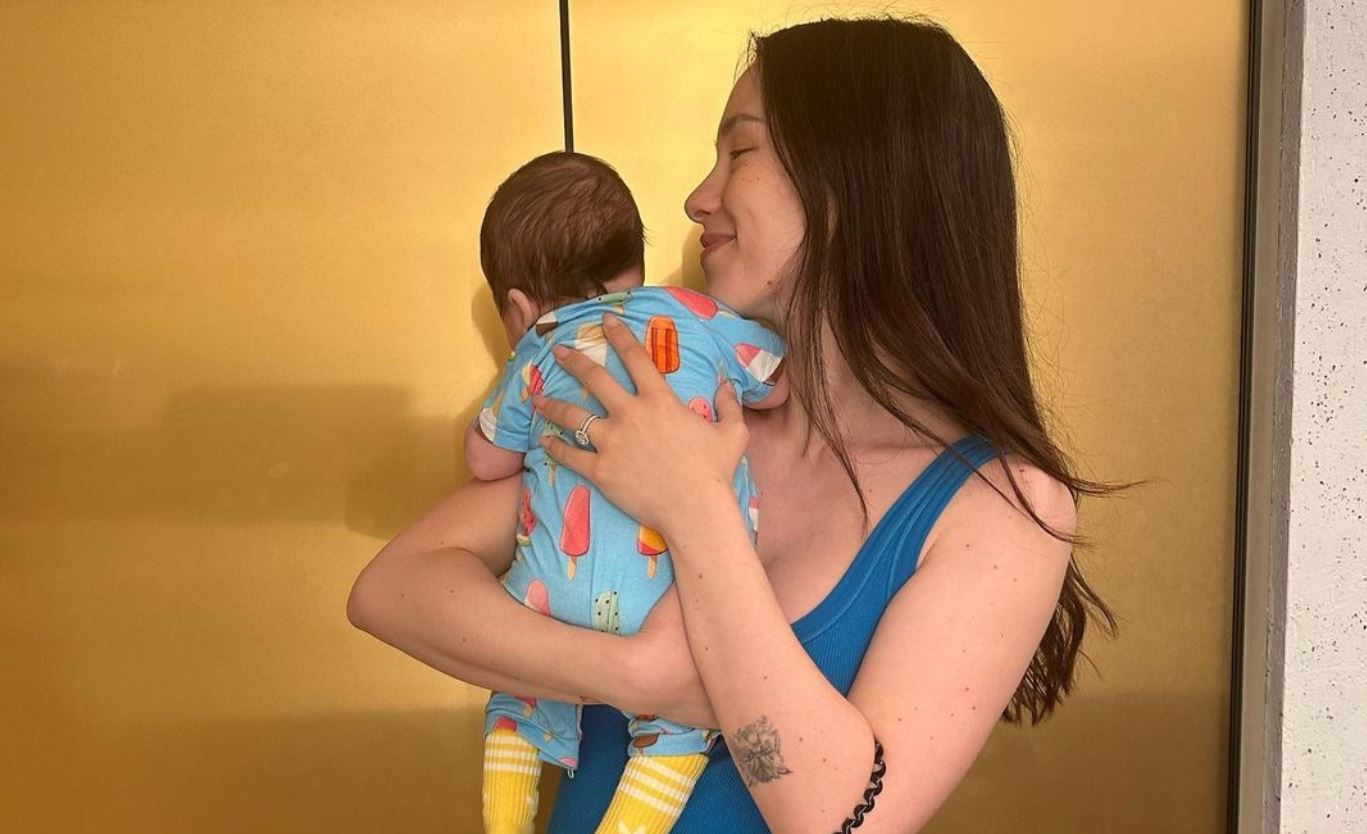 Aurora Ramazzotti e il fisico due mesi dopo il parto: "Il corpo umano sa fare cose incredibili"