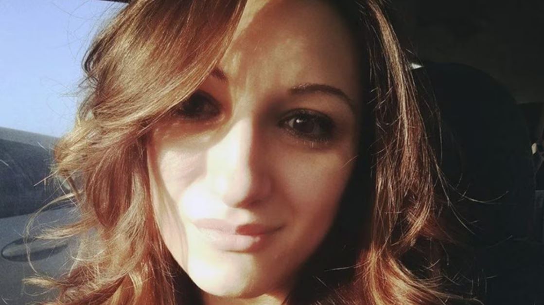 Uccide la cognata, poi confessa: "Microchip nel vaccino anti-Covid, voleva contagiarmi e le ho sparato"