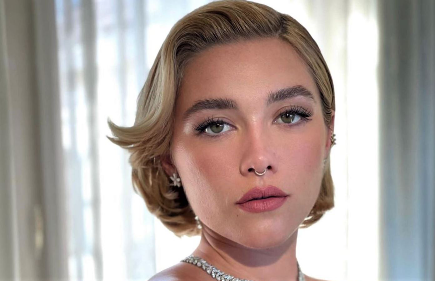 Florence Pugh vittima di body shaming: "Troppo grassa per le scene di nudo in Oppenheimer"