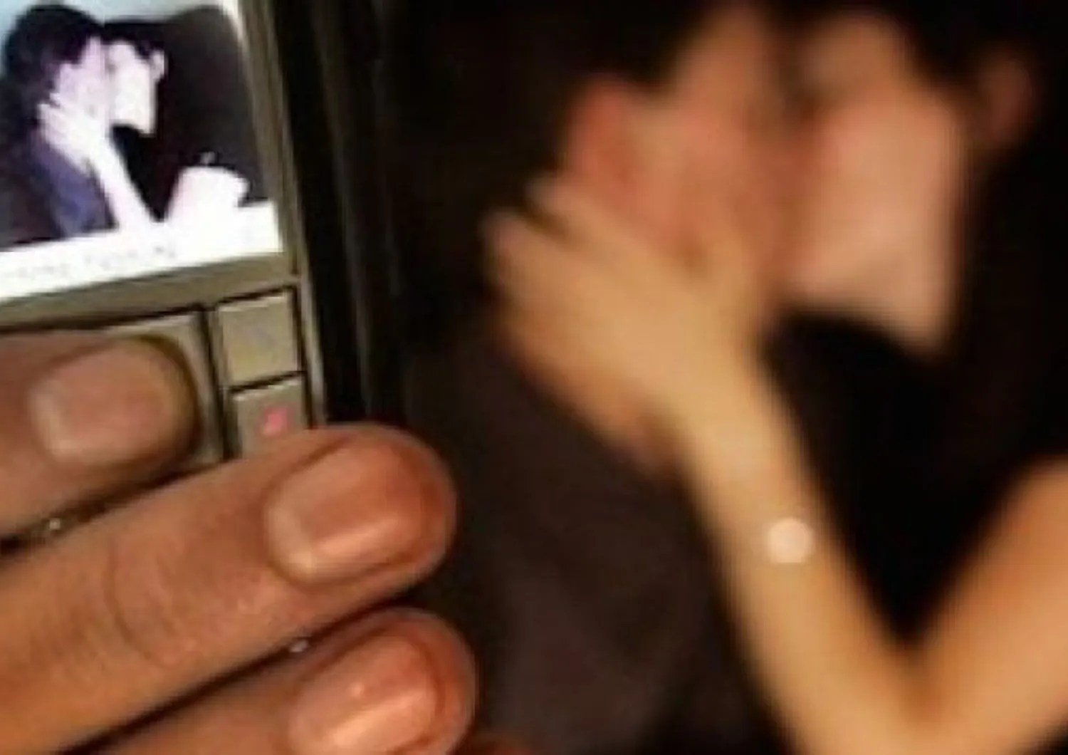 chat-minore-mamma-reazione-assolta