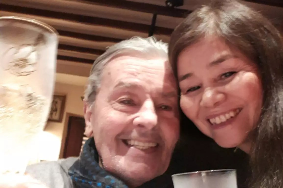 Alain Delon e Hiromi Rollin.