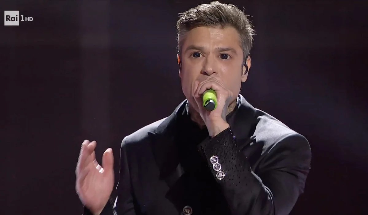 Fedez a Sanremo 2025.