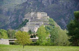 Bard Valle d'Aosta_Donnaclick