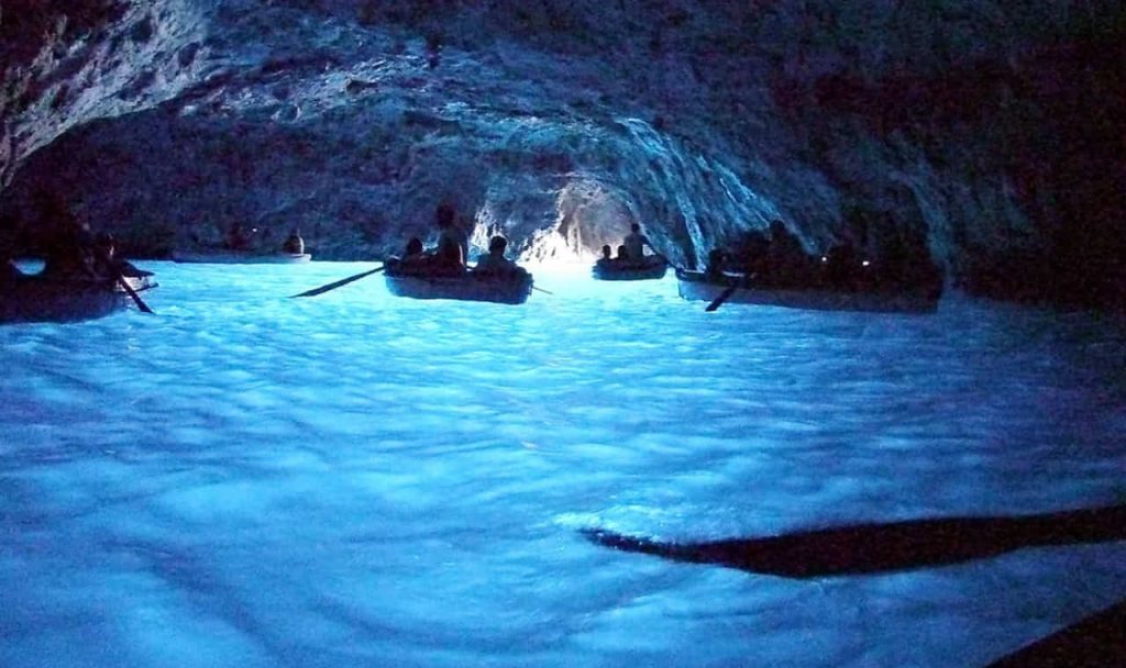 Grotta azzurra a Capri - www.capri.net