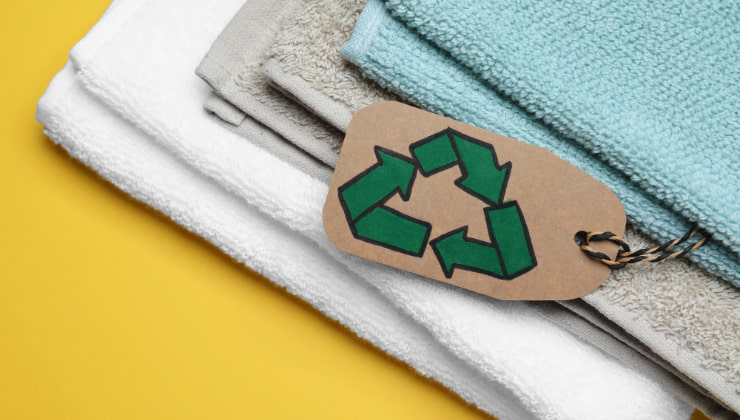 Tessuti domestici rifiuti_Donnaclick