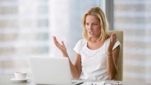 False recensioni reato informatico_Donnaclick