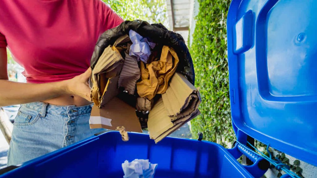 Tessuti domestici rifiuti_Donnaclick