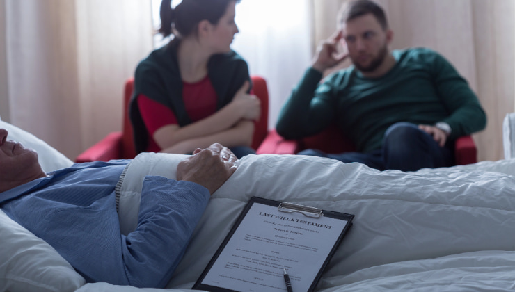 Eredità diseredare figlio Donnaclick