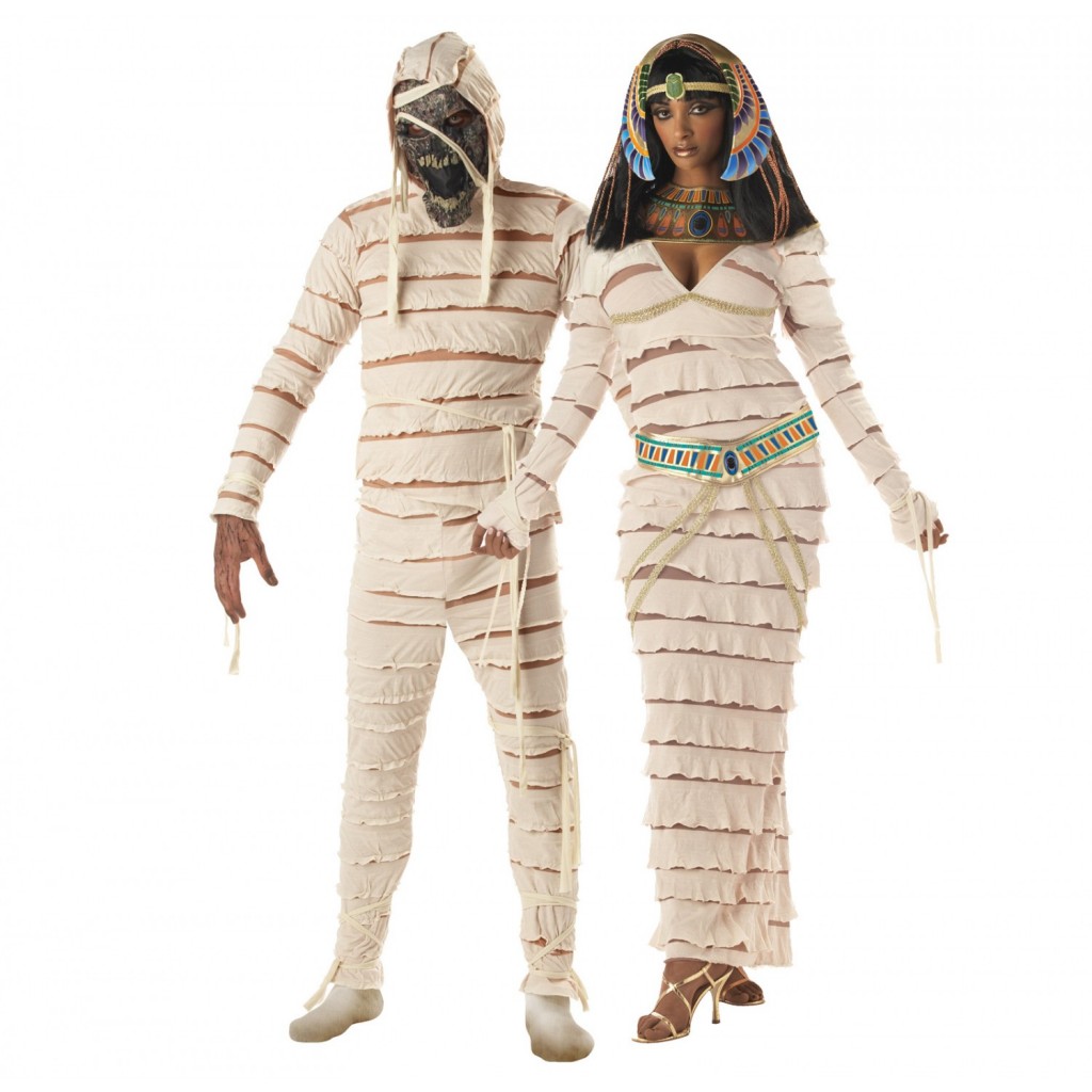 Costume da mummia fai da te per Halloween faraoni 