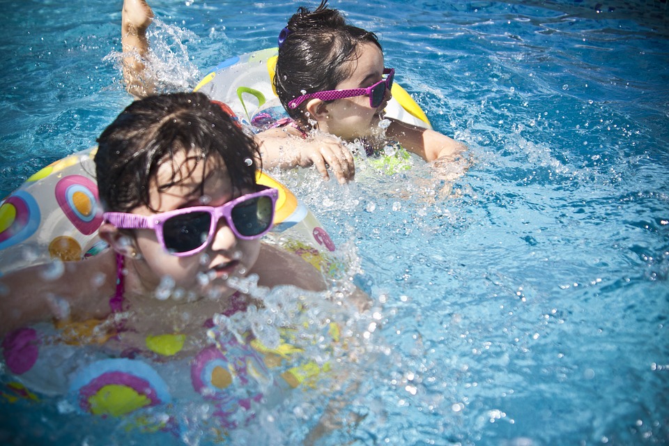 Bambini Cura dei bambini Attrezzature per il nuoto Arena Attrezzature per il nuoto Bonnet de bain piscine enfant requin 