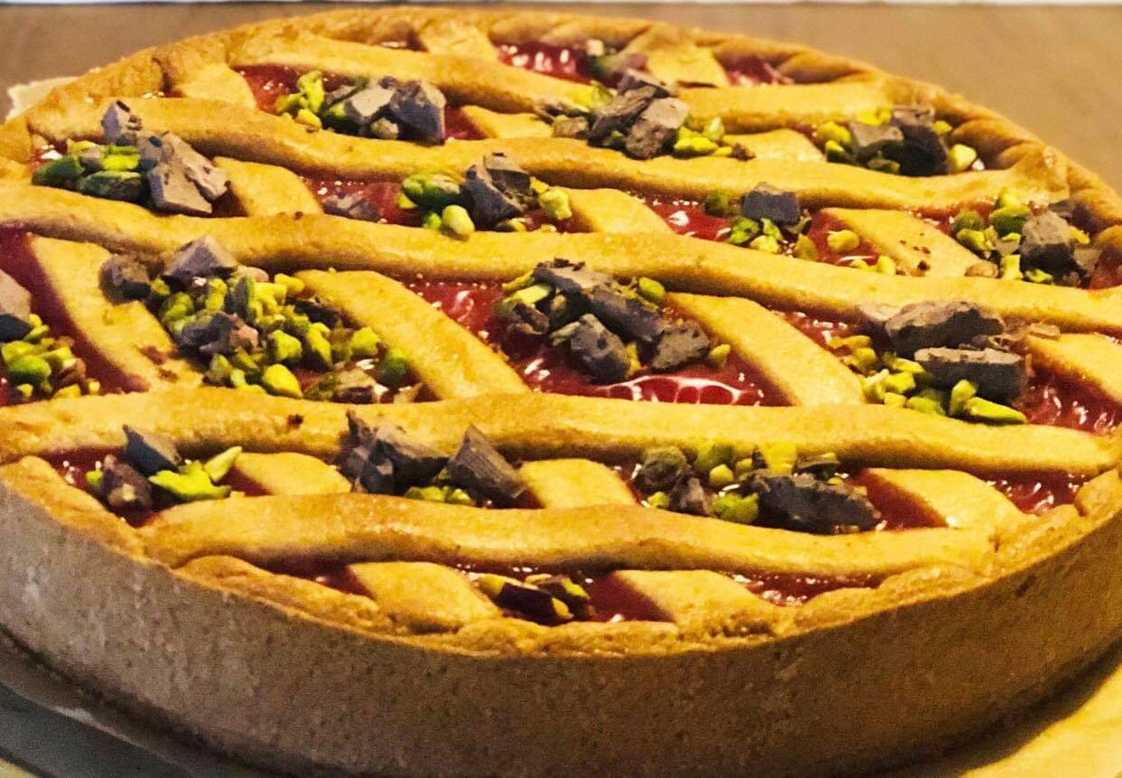 la-crostata-al-gelo-di-anguria-il-dolce-simbolo-dell-estate-siciliana