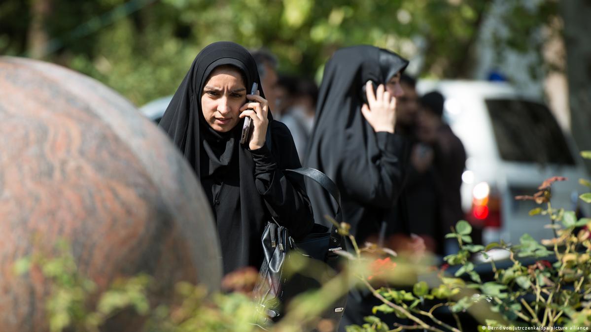Iran, intensificata la repressione interna contro le donne
