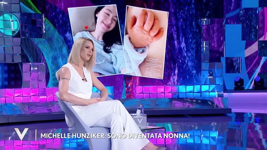 Michelle Hunziker: "Ho visto nascere il mio nipotino. I corteggiatori fuggono da me, ma ho altre priorità".