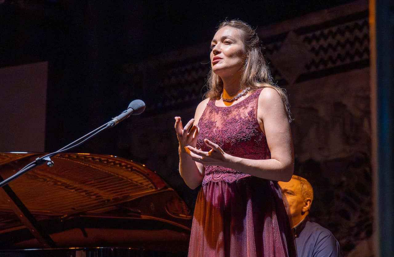 Maria Knihnytska_Bellini International Context